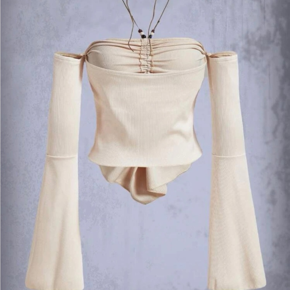 SHEIN Ruched Hanky Hem Halter Top - Picture 3 of 3